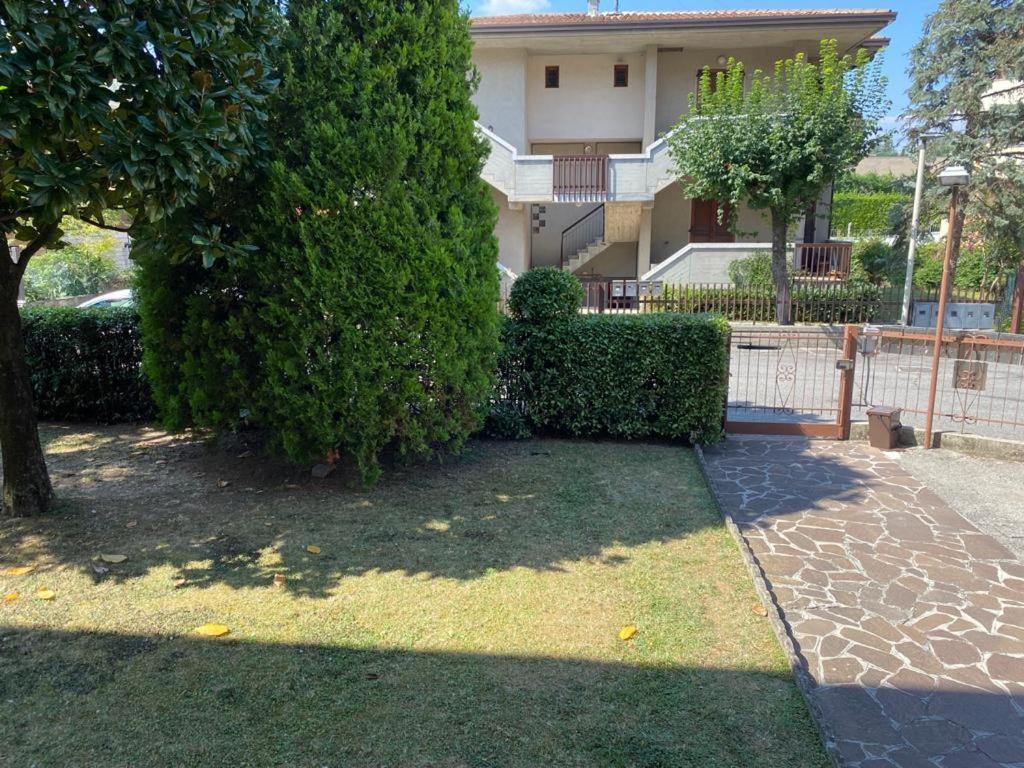 Vesna Apartment Desenzano del Garda Zewnętrze zdjęcie
